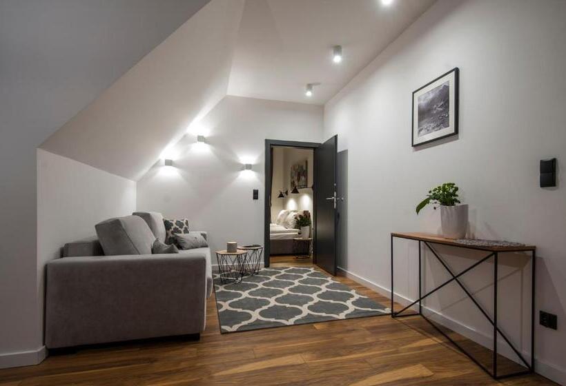 آپارتمان 1 خوابه با تراس, Willa Jarosta & Spa  Free Parking