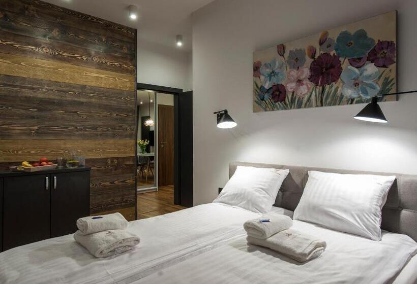 آپارتمان 1 خوابه با تراس, Willa Jarosta & Spa  Free Parking