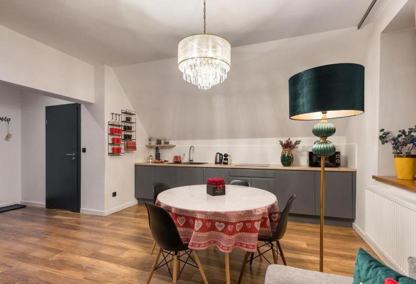 آپارتمان پرستیژ 1 خوابه, Willa Jarosta & Spa  Free Parking