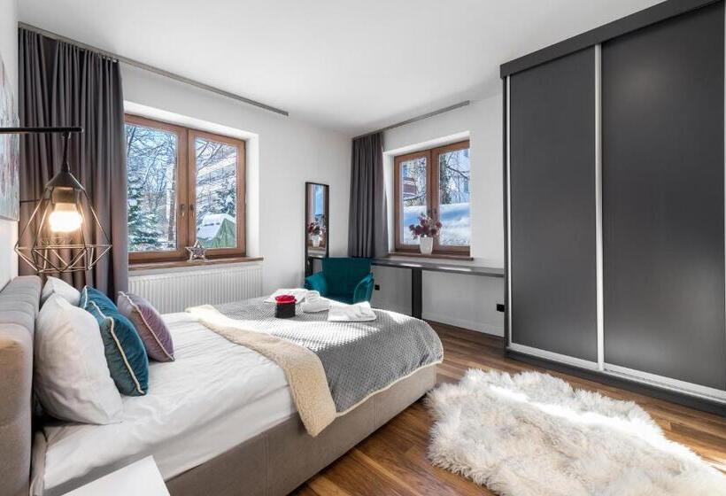 آپارتمان 1 خوابه با بالکن, Willa Jarosta & Spa  Free Parking