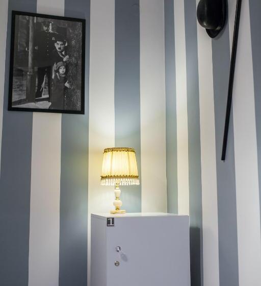 غرفة قياسية, Ab Hostel