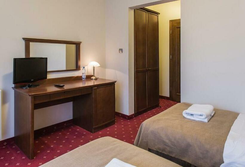 标准间, Chata Walichnowska