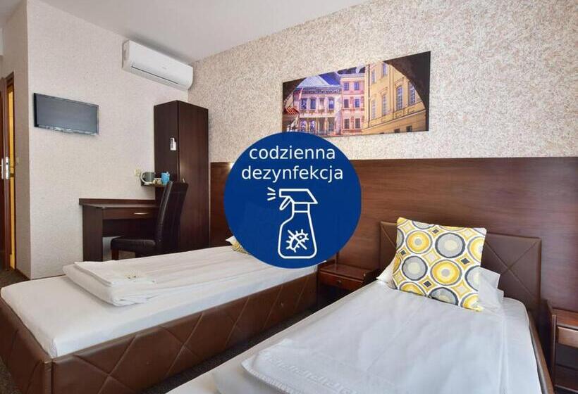 이코노미 룸, Noclegi Orla 6