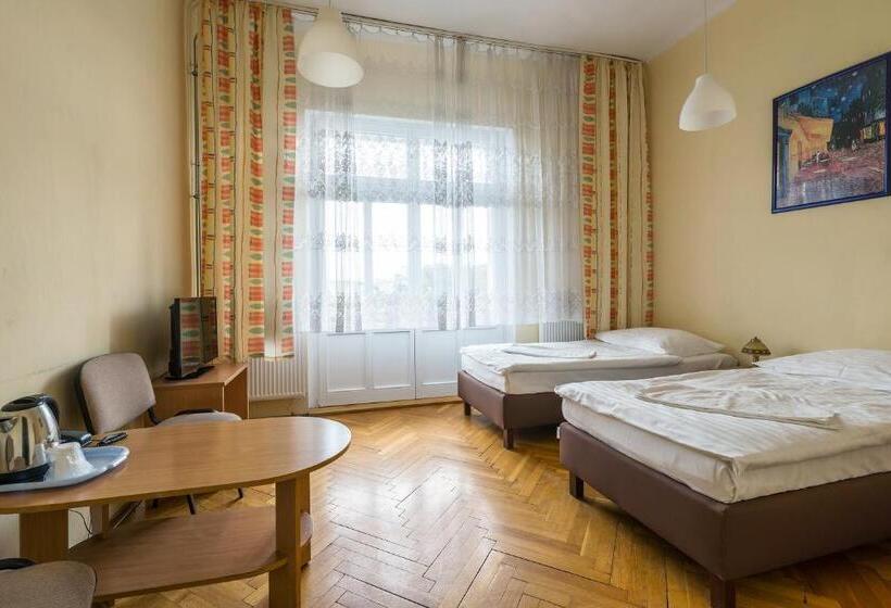 غرفة قياسية, Savoy Wrocław