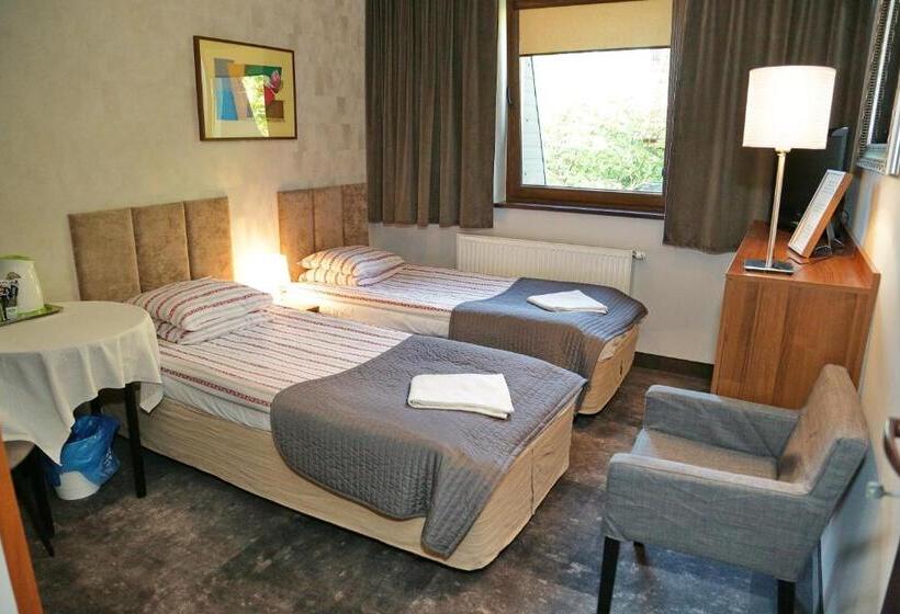 اتاق استاندارد, B & B Tomula