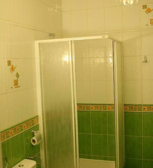 חדר סטנדרט לשלושה, Amicus żoliborz