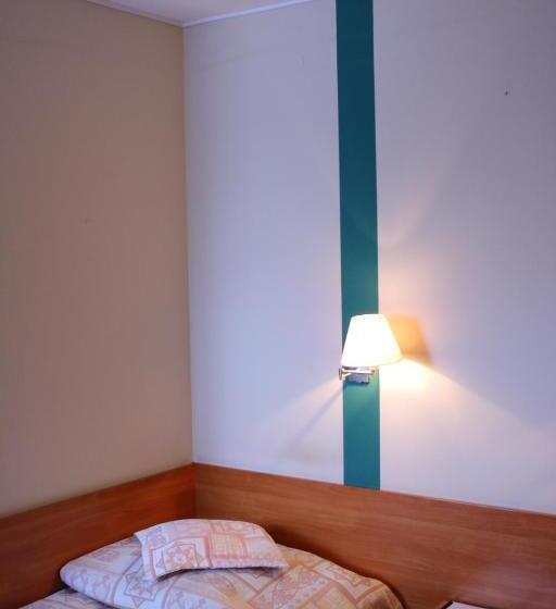 اتاق استاندارد, Amicus żoliborz