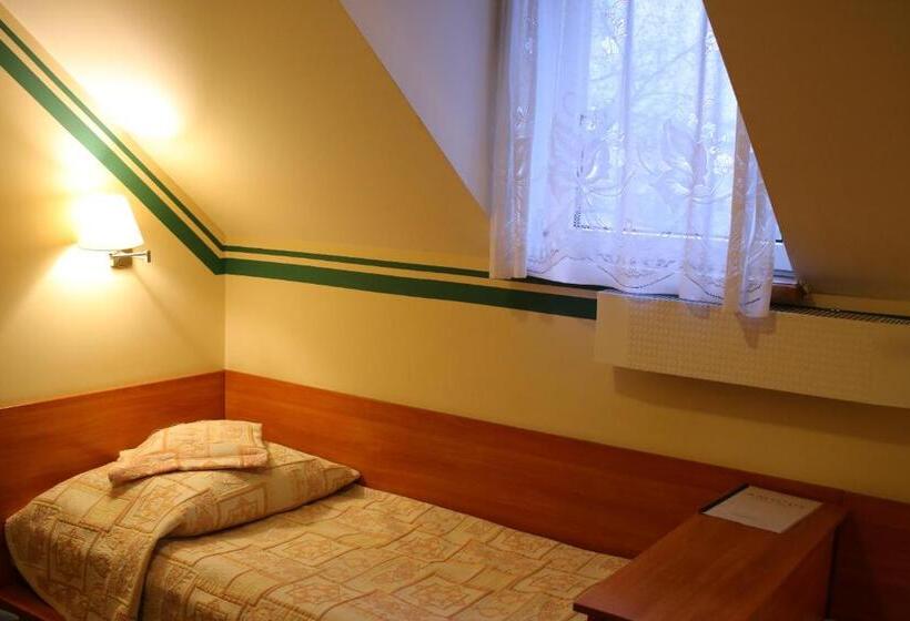 חדר בסיסי, Amicus żoliborz