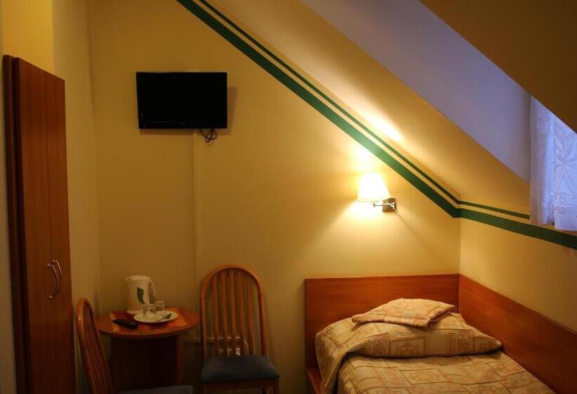 חדר בסיסי, Amicus żoliborz