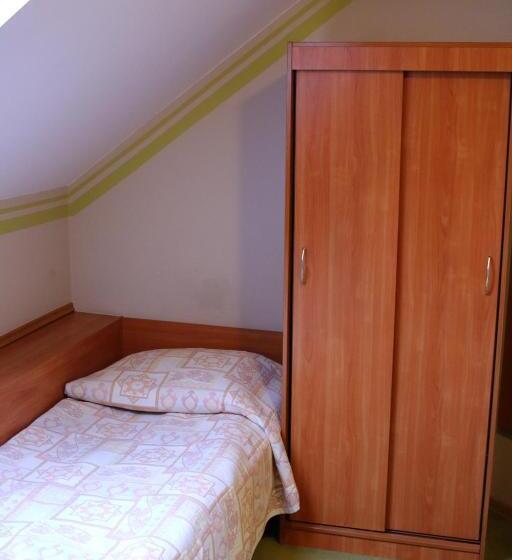 اتاق عادی, Amicus żoliborz