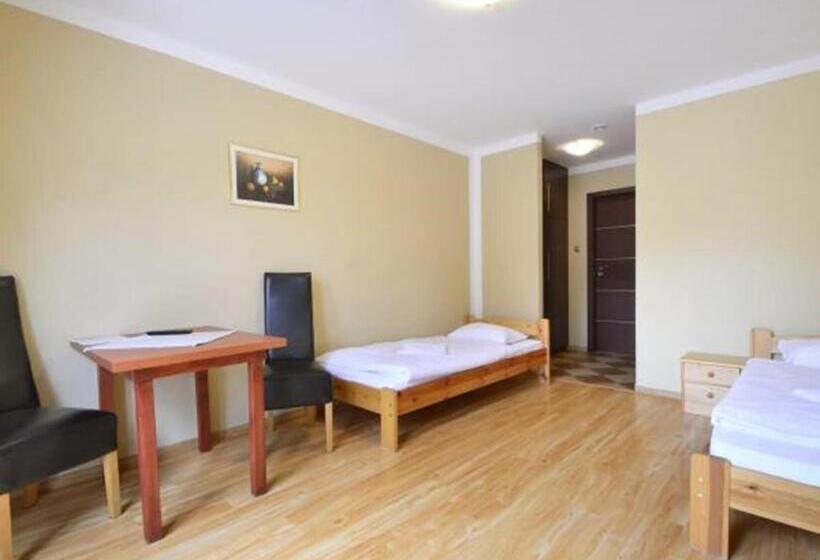 标准间带阳台, Bizancjum Pokoje Gościnne Parking Free 24h