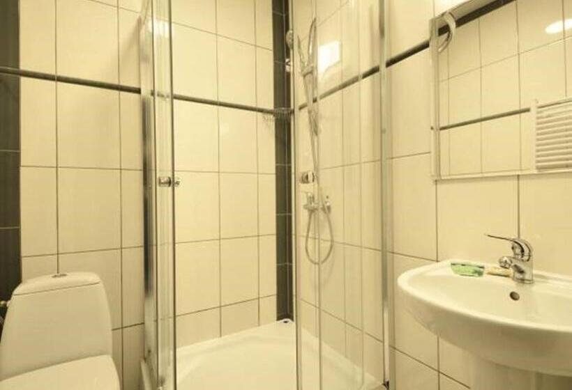 חדר סטנדרט עם מרפסת, Bizancjum Pokoje Gościnne Parking Free 24h