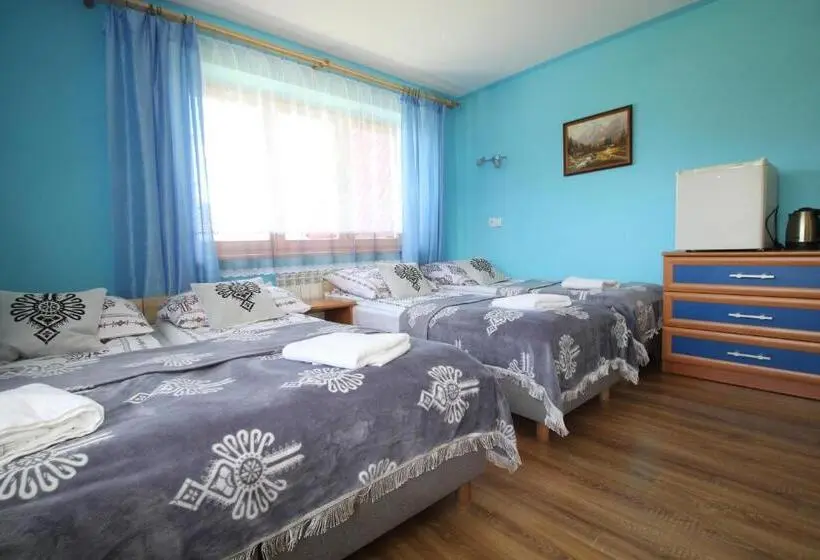 Economy Quadruple Room, Dw U Wajdy