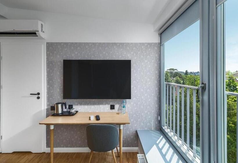 غرفة قياسية فردية مطلة على المدينة, Grand Tulipan