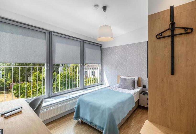 غرفة قياسية فردية مطلة على المدينة, Grand Tulipan