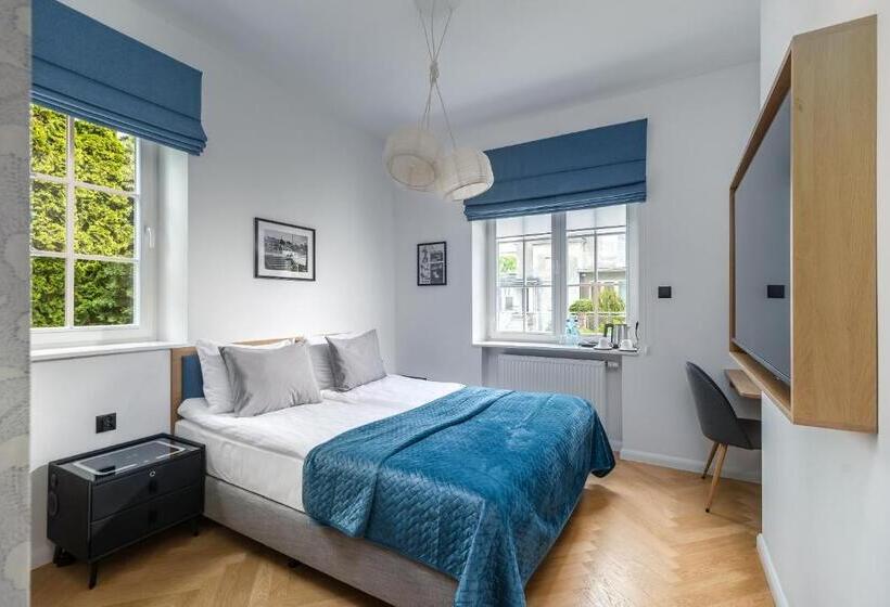 غرفة قياسية, Grand Tulipan