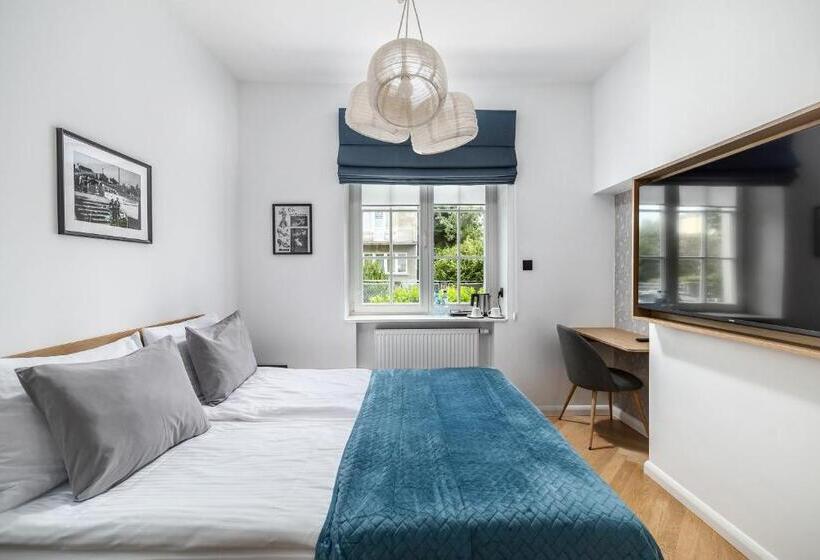 غرفة قياسية, Grand Tulipan