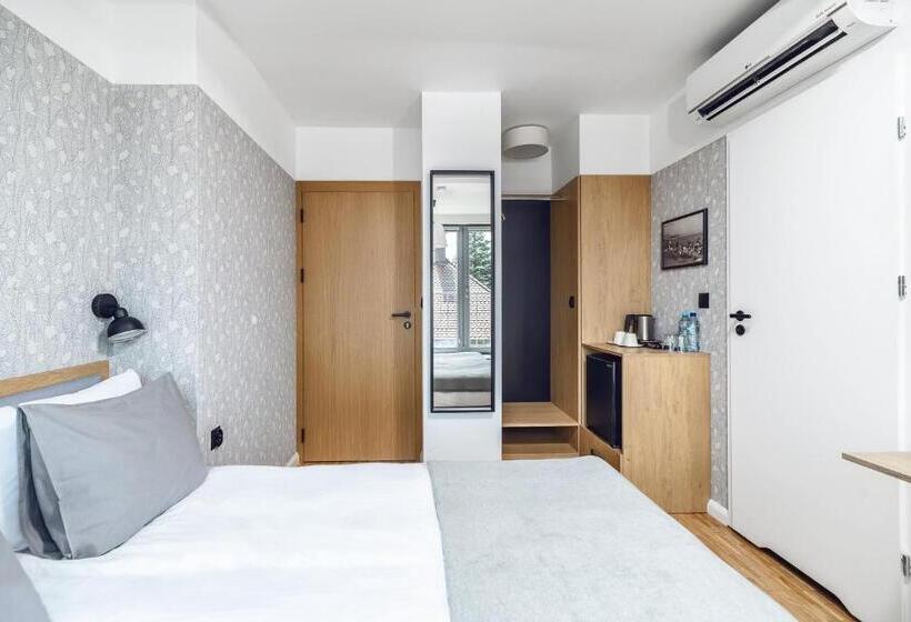 غرفة قياسية, Grand Tulipan