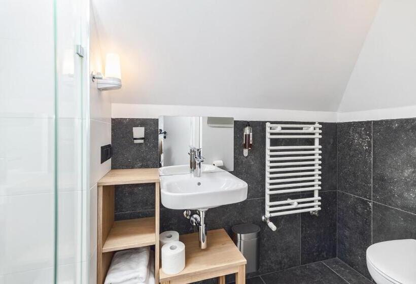 غرفة قياسية, Grand Tulipan