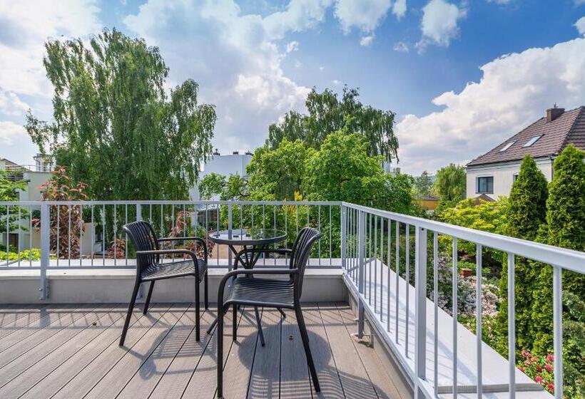 غرفة قياسية مزوَّدة بتراس, Grand Tulipan