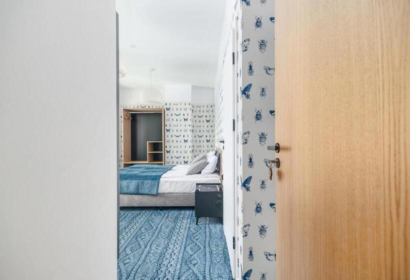 غرفة قياسية مزوَّدة بتراس, Grand Tulipan