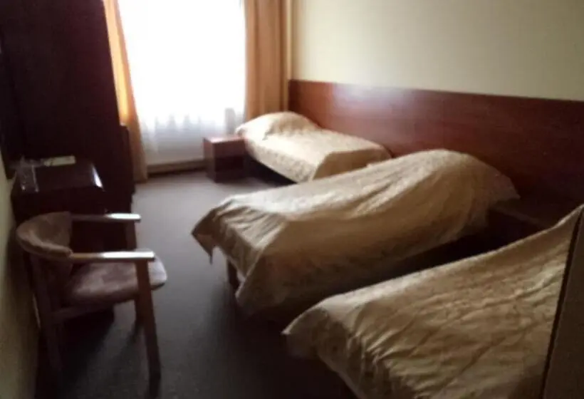 スタンダードトリプルルーム, Obiekt Tatar   Usługi Hotelarskie