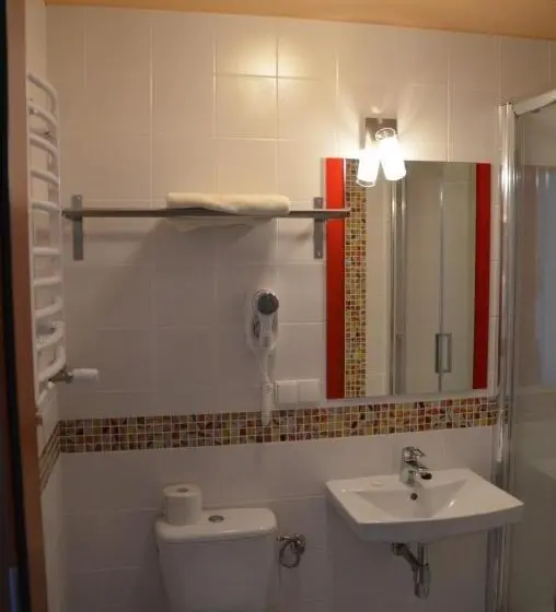 コンフォートシングルルーム, Obiekt Tatar   Usługi Hotelarskie