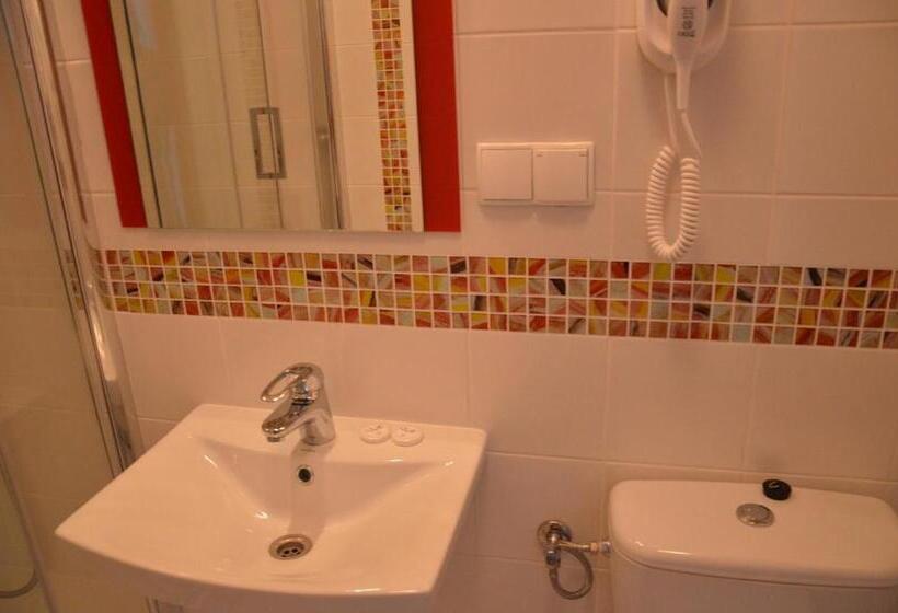 غرفة كومفورت فردية, Obiekt Tatar   Usługi Hotelarskie