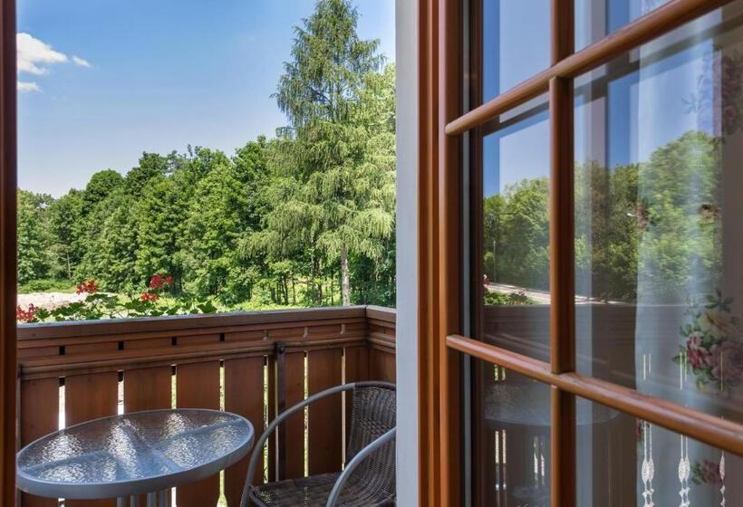 اتاق لوکس با بالکن, Sielanka