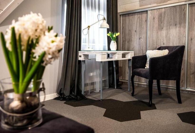 Студия Superior, Silverton Sauna,jacuzzi,mini Siłownia,bar Sezonowy, Przyjazny Rodzinom