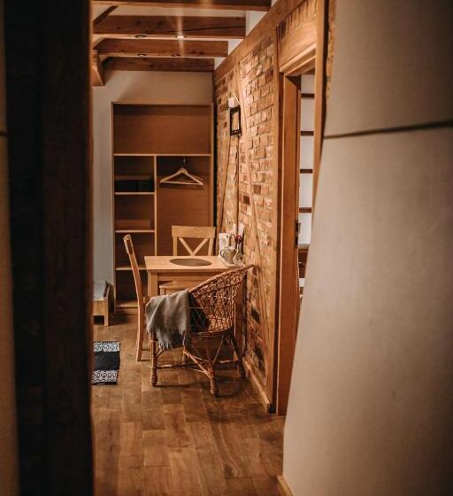 חדר משפחתי, Villa Hubertus