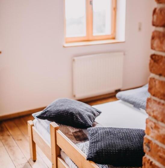 חדר סטנדרט לארבעה, Villa Hubertus