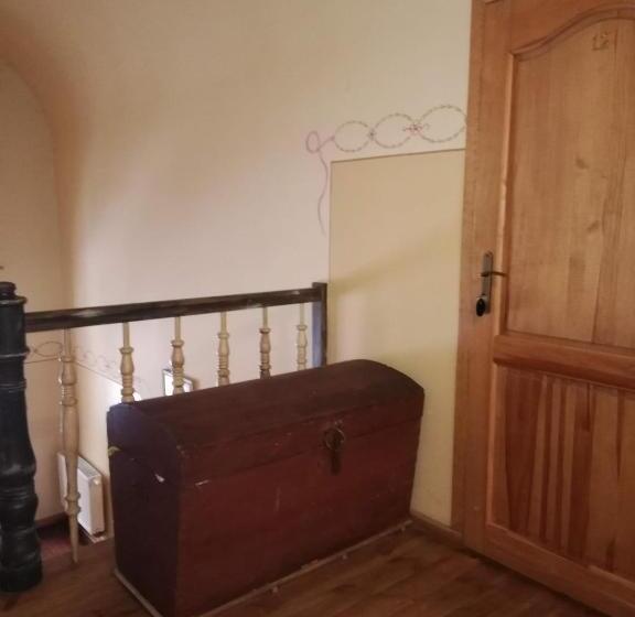 חדר סטנדרט חדר אמבטיה משותף, Villa Hubertus