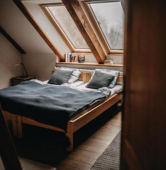 חדר משפחתי, Villa Hubertus