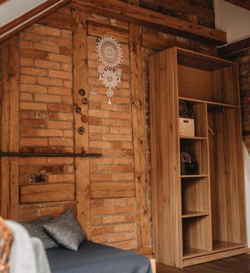 חדר משפחתי, Villa Hubertus