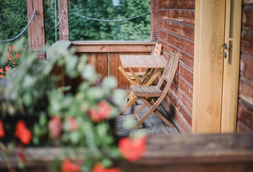 חדר סטנדרט לארבעה, Villa Hubertus