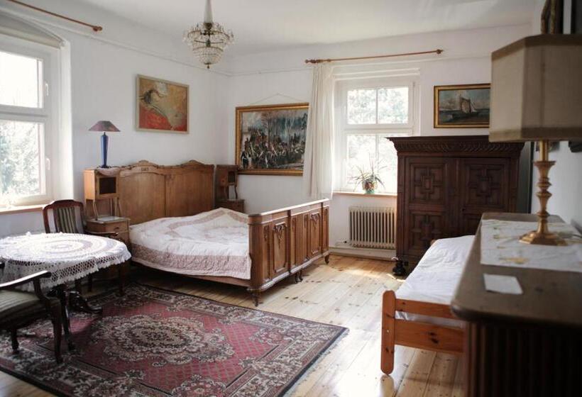 סוויטת ג'וניור נוף לגינה, Villa Navigator