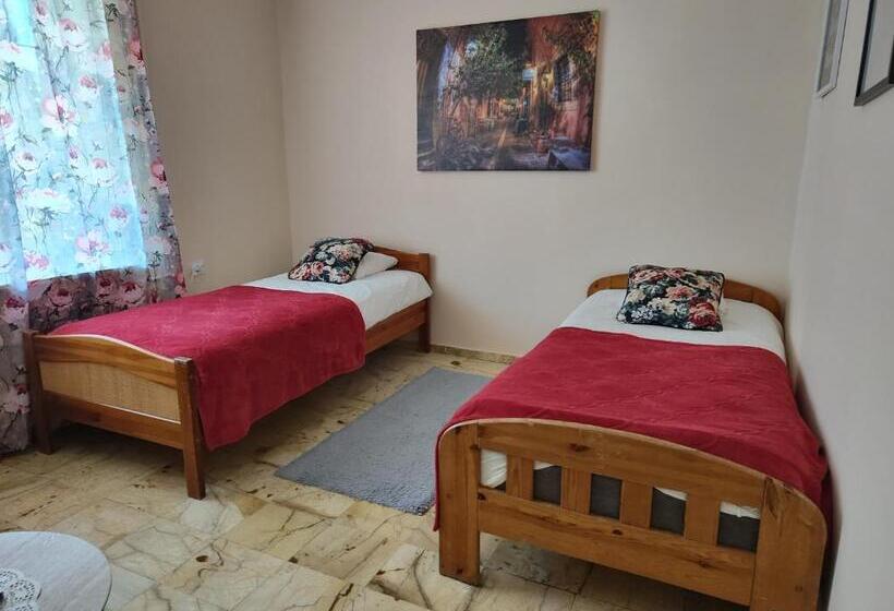 اتاق استاندارد, Vistula City