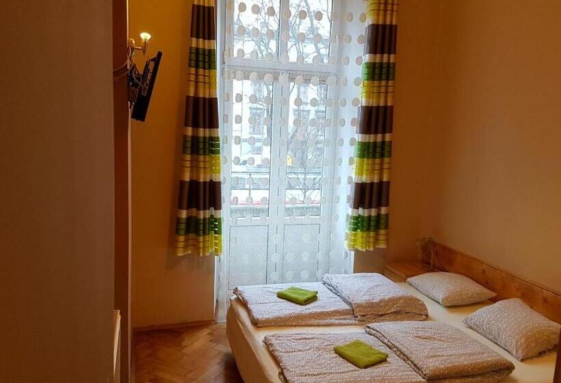 اتاق استاندارد, Dream Hostel & Apartments