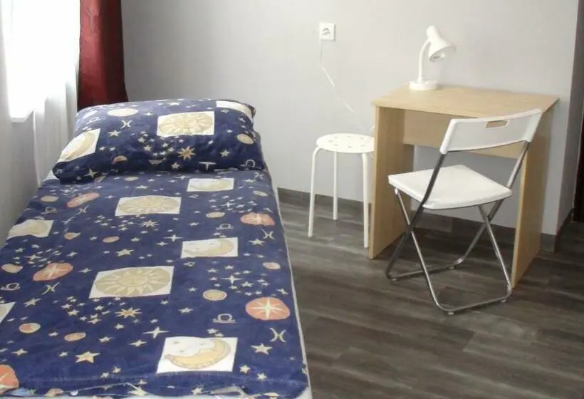 Standard Yhden Hengen Huone, Hostel Kamienna Centrum