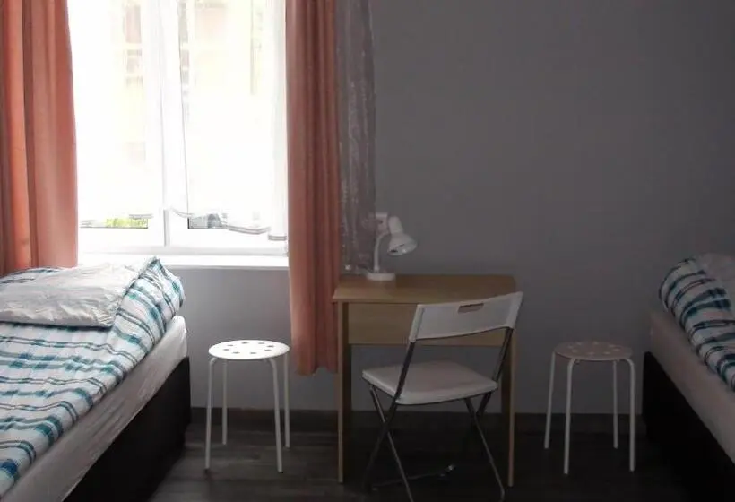 Standard Kolmen Hengen Huone, Hostel Kamienna Centrum