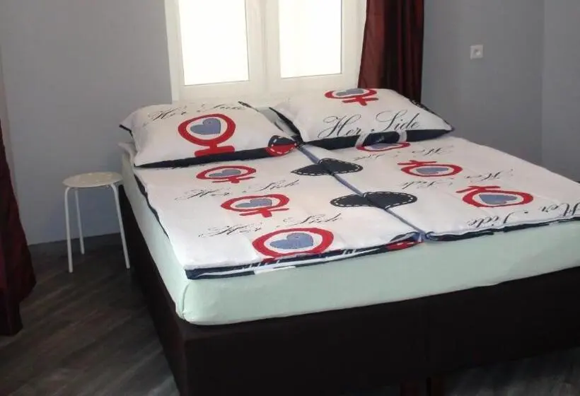 Standard-huone King-vuode, Hostel Kamienna Centrum