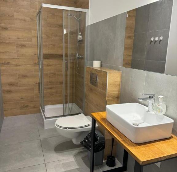 اتاق استاندارد, Hostel Va Bank