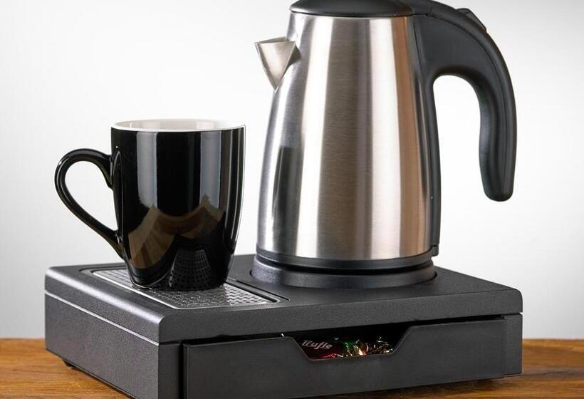 اتاق سوپریور یک تخته, Aura   Hotel & Restaurant & Sauna