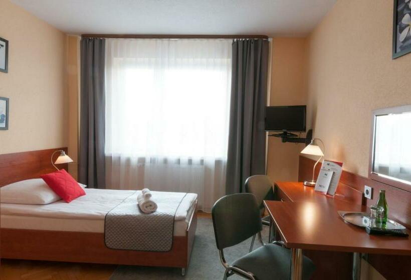 プレミアムシングルルーム, Komes