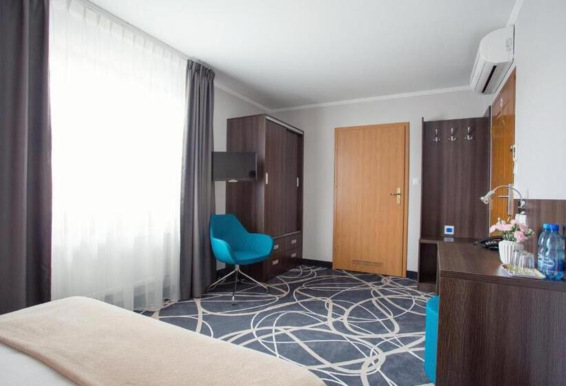 غرفة ديلوكس فردية, Nad Nettą