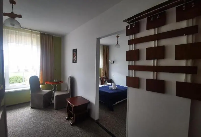 スタンダードトリプルルーム, Pirat Hotel & Spa Hotel Z Basenem