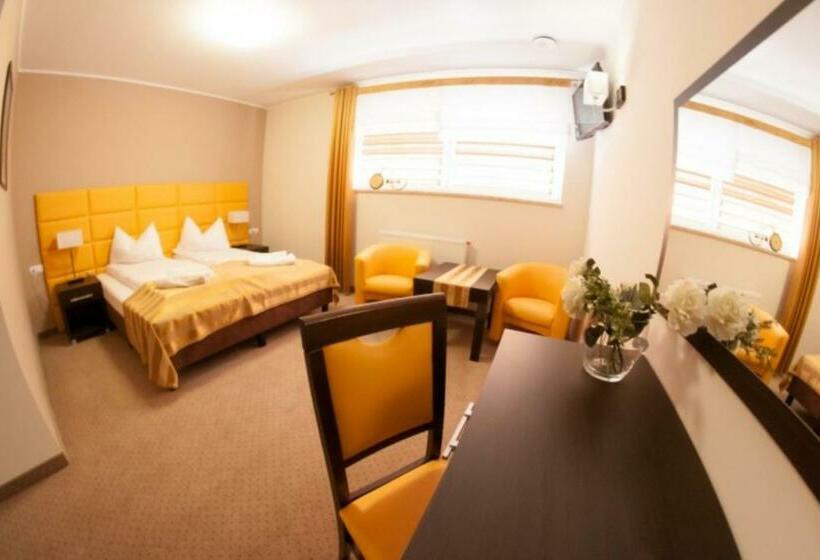 آپارتمان 1 خوابه, Pod Dębami