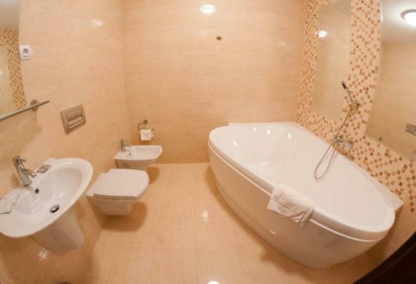 آپارتمان 1 خوابه, Pod Dębami