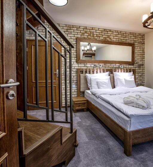 سوییت, & Spa  Kasztel Uniejów